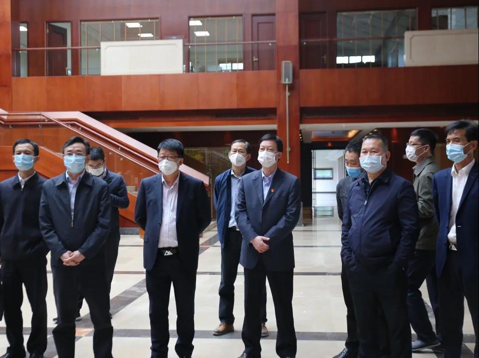 25d2f3e451260d53fcec7cd66a6555b5